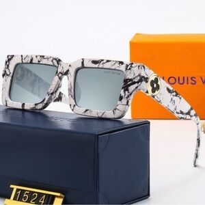 Black and White Marble Sunglasses